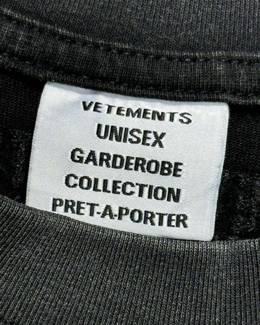 Футболка Vetements A Lot Of Money — фото 5