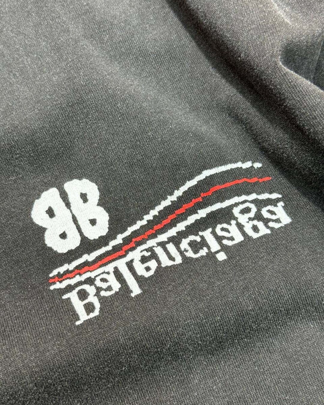 Футболка Balenciaga — фото 4