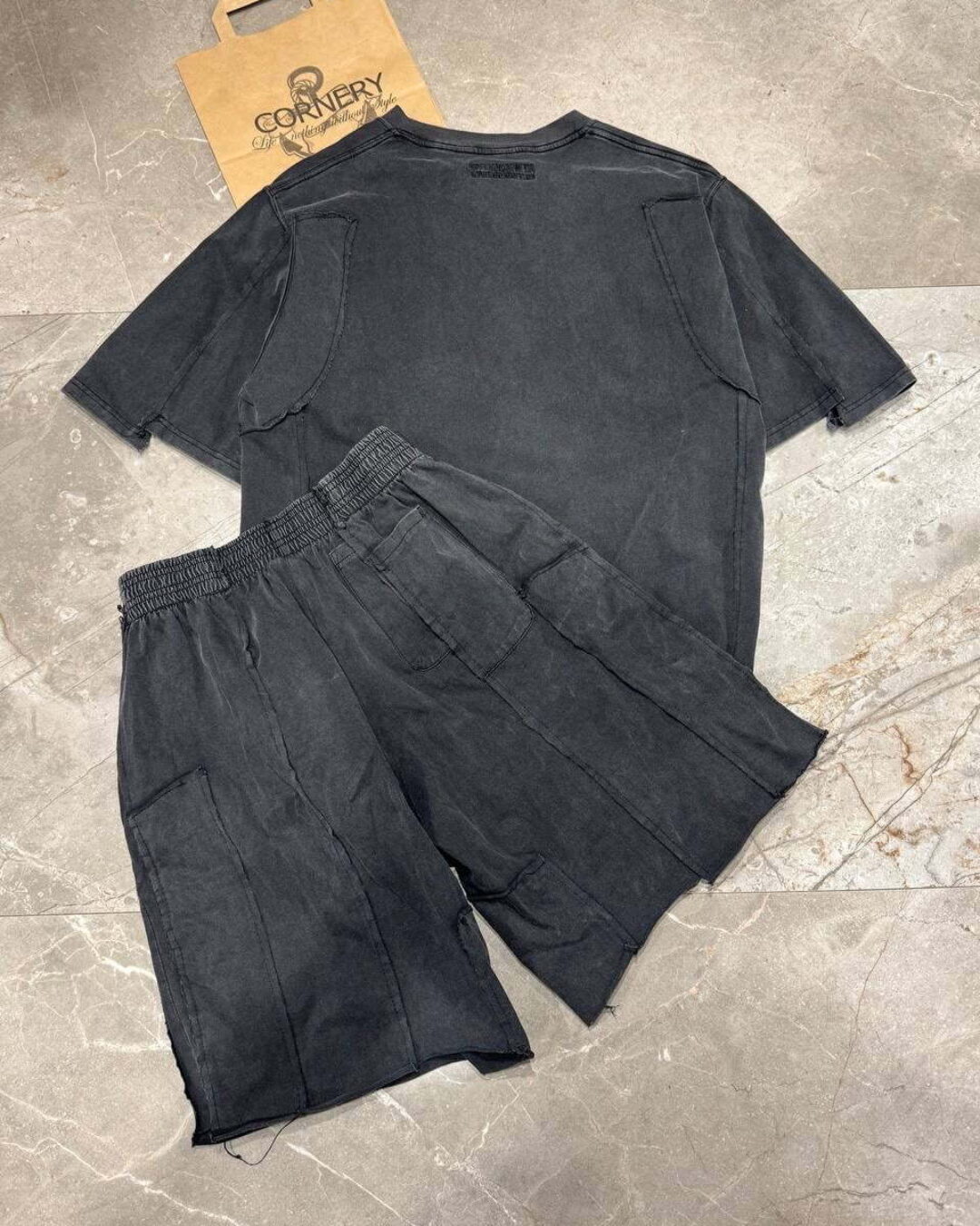 Костюм Vetements