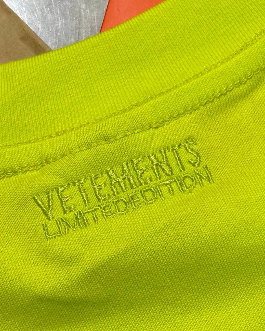 Футболка Vetements