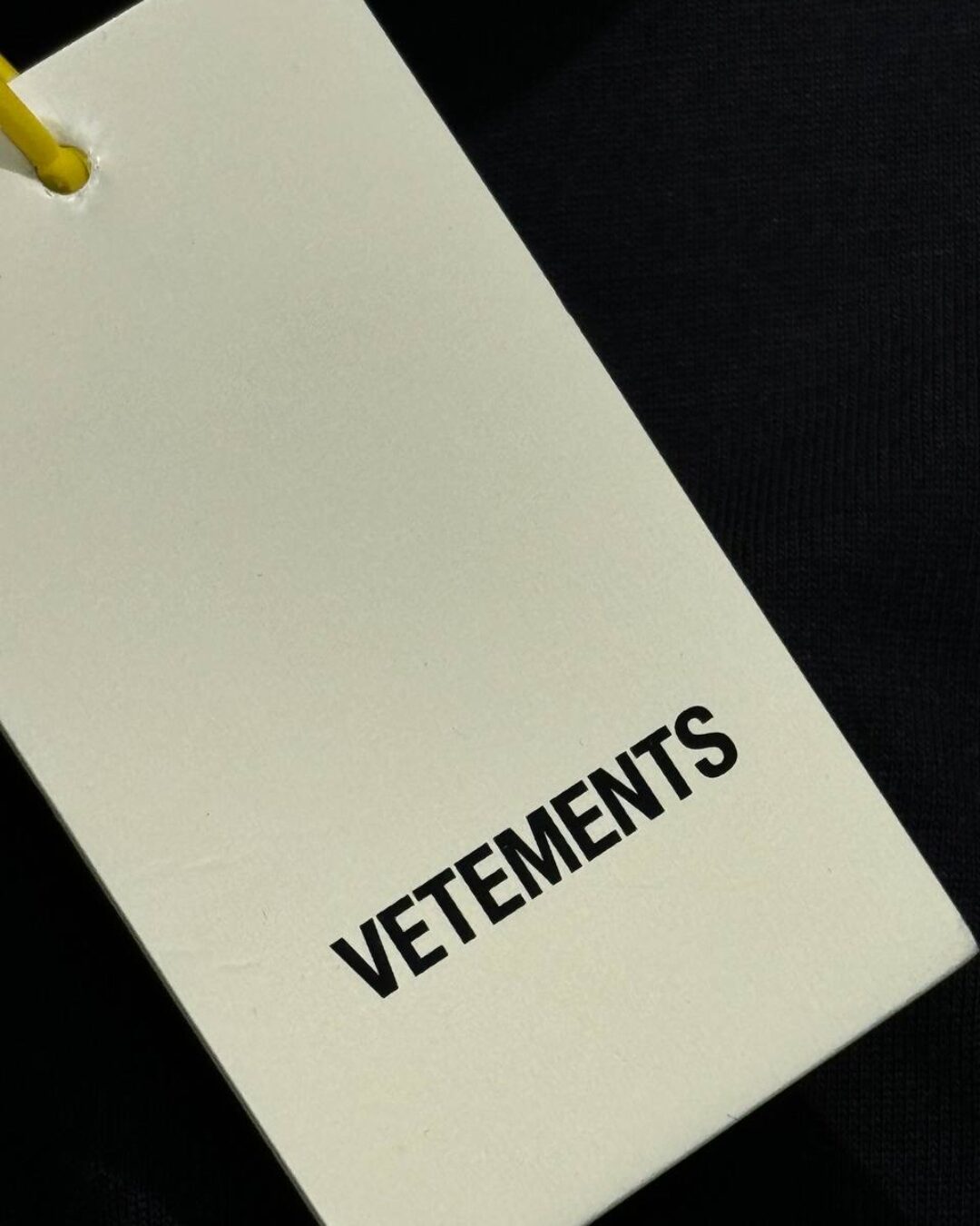 Футболка Vetements