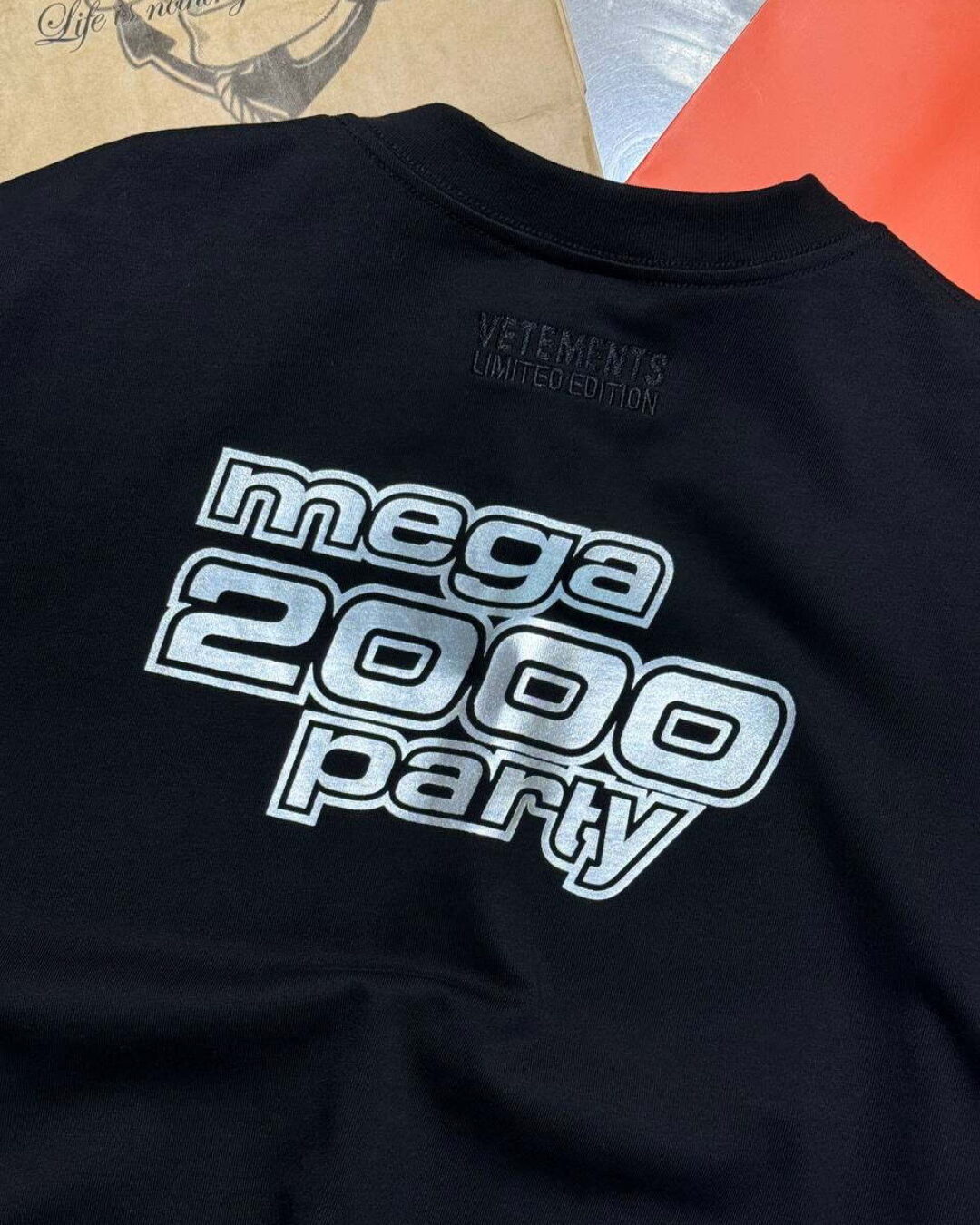 Футболка Vetements Y2K — фото 9