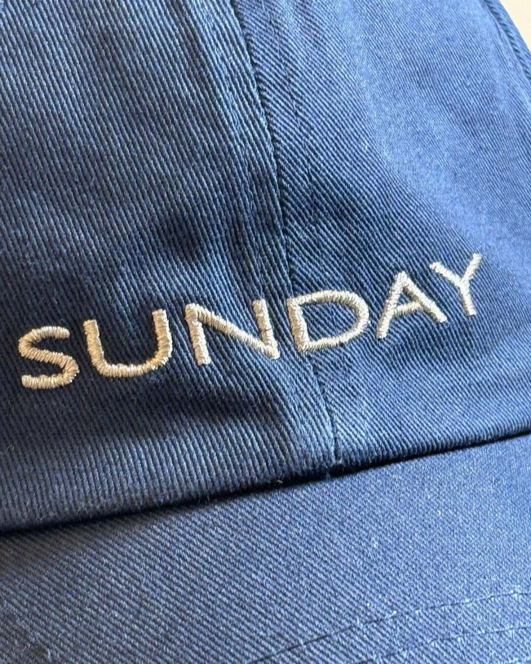 Кепка Vetements x Reebok