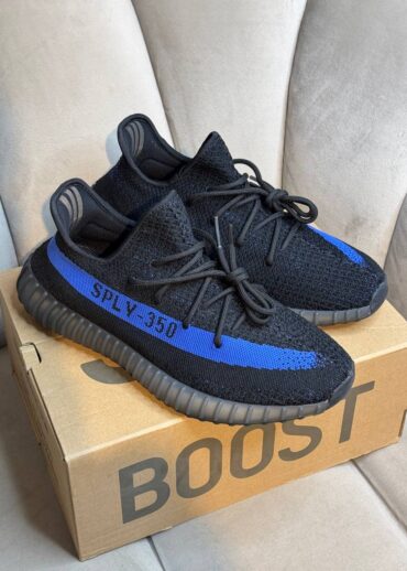 Yeezy 350 V2 Dazzling Blue