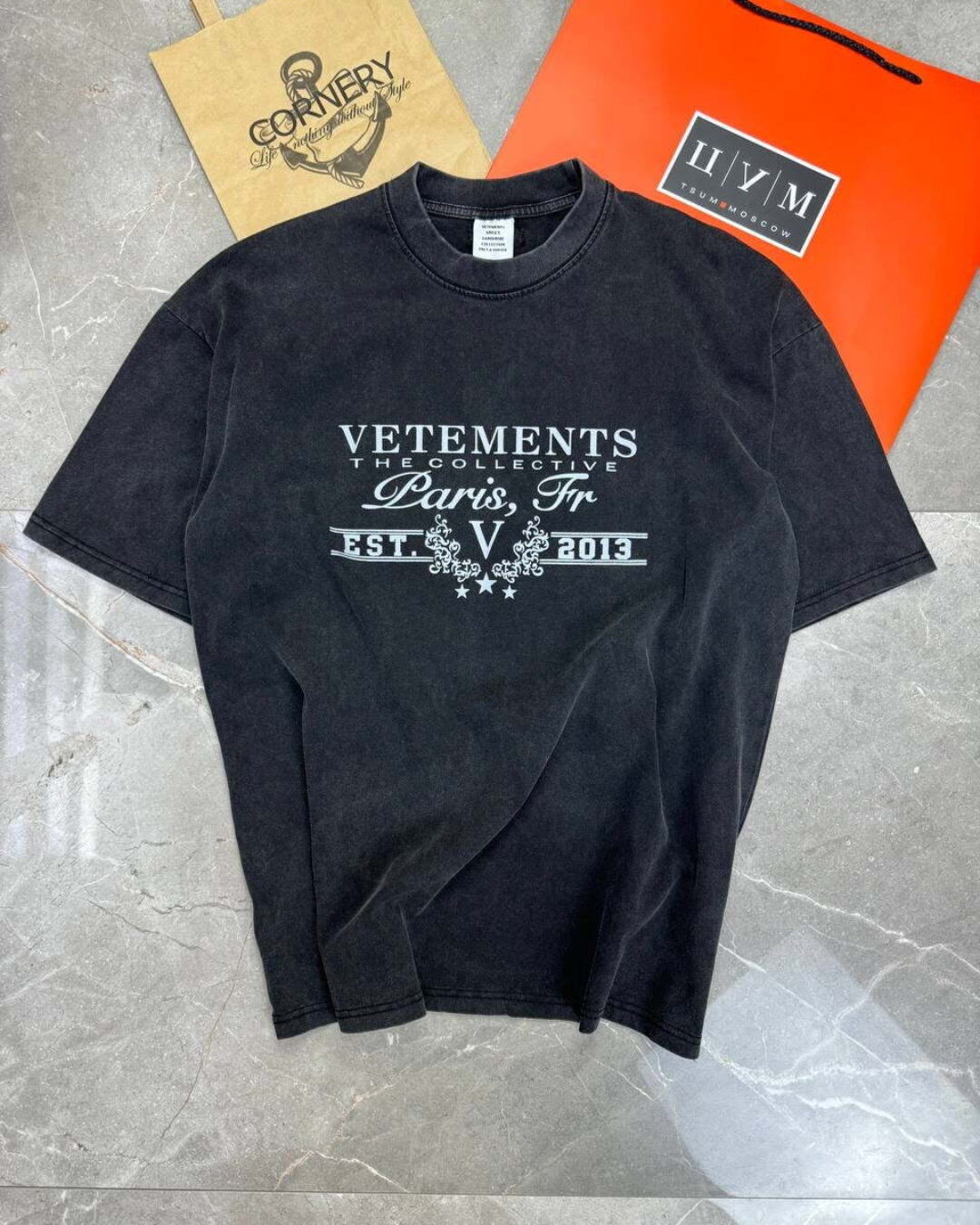 Футболка Vetements Logo Paris