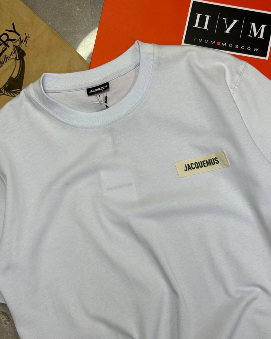 Футболка Jacquemus