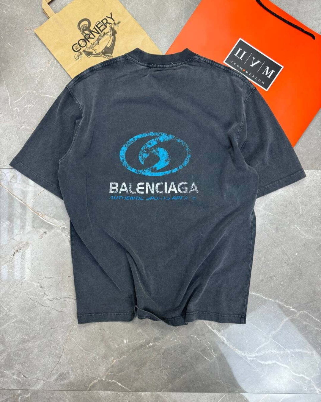 Футболка Balenciaga — фото 3