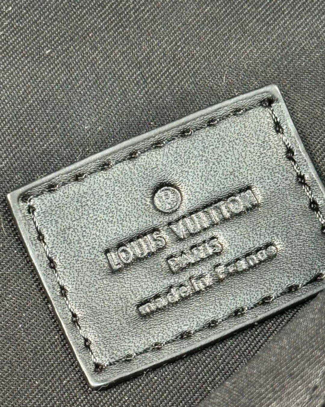 Сумка Louis Vuitton Discovery