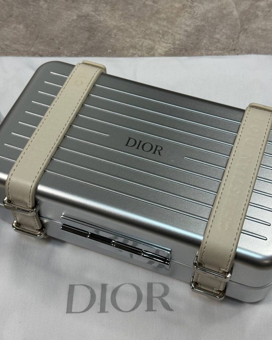 Сумка Dior x Rimowa