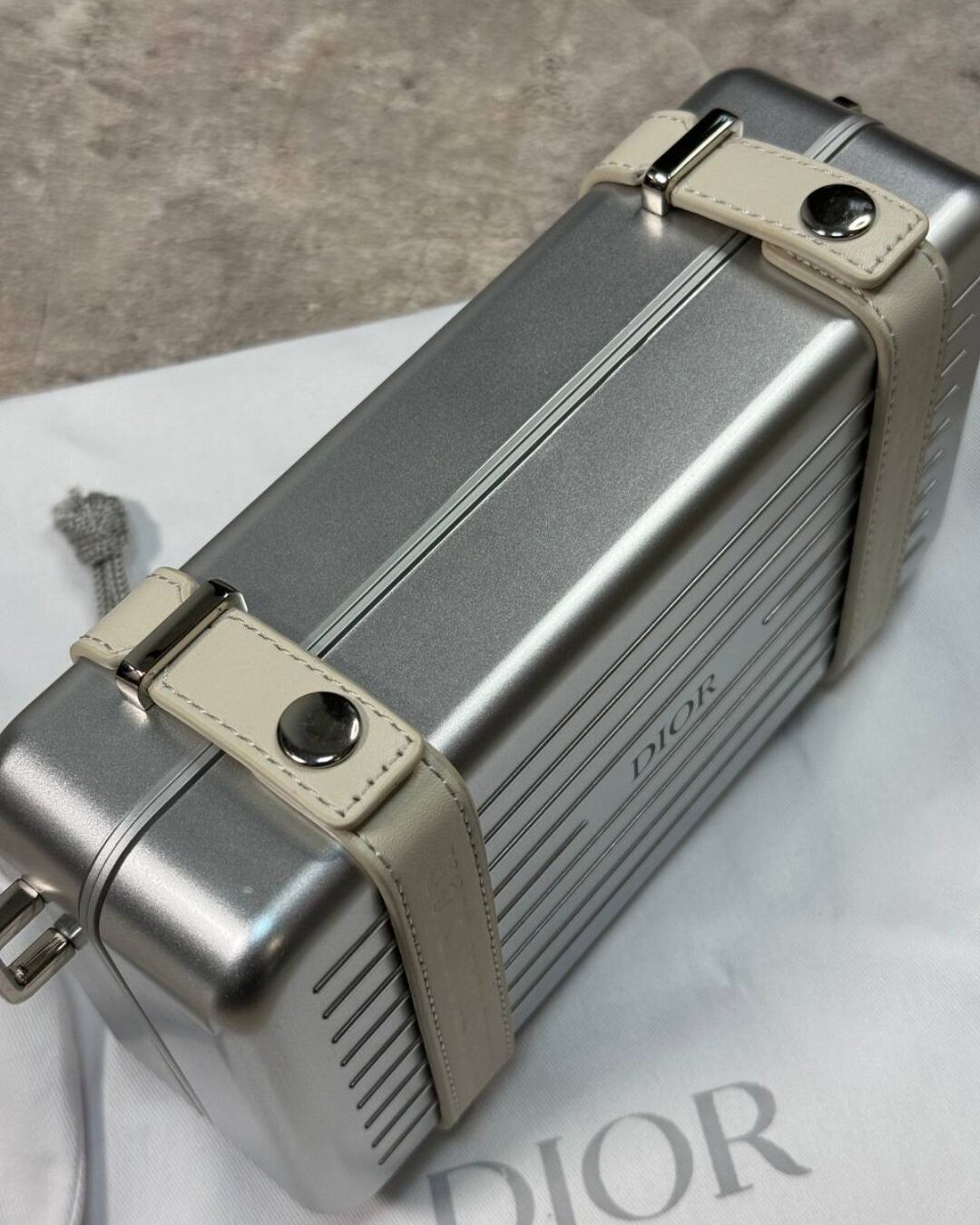 Сумка Dior x Rimowa