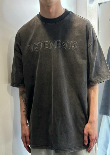 Футболка Vetements