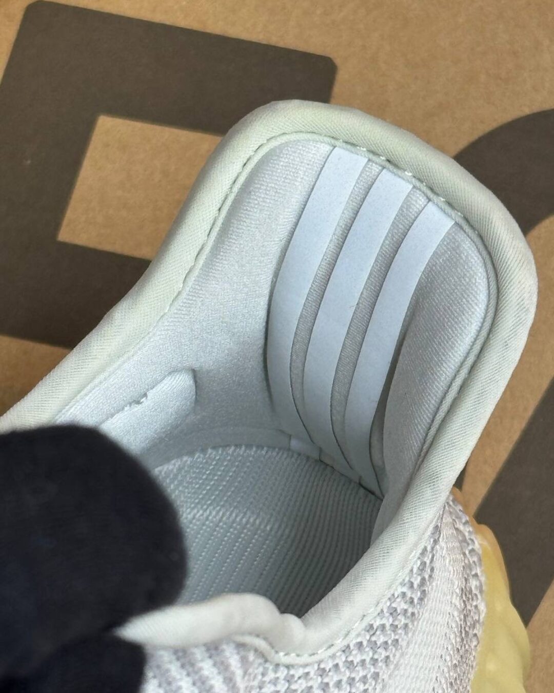 Yeezy 350 V2 Yeshaya