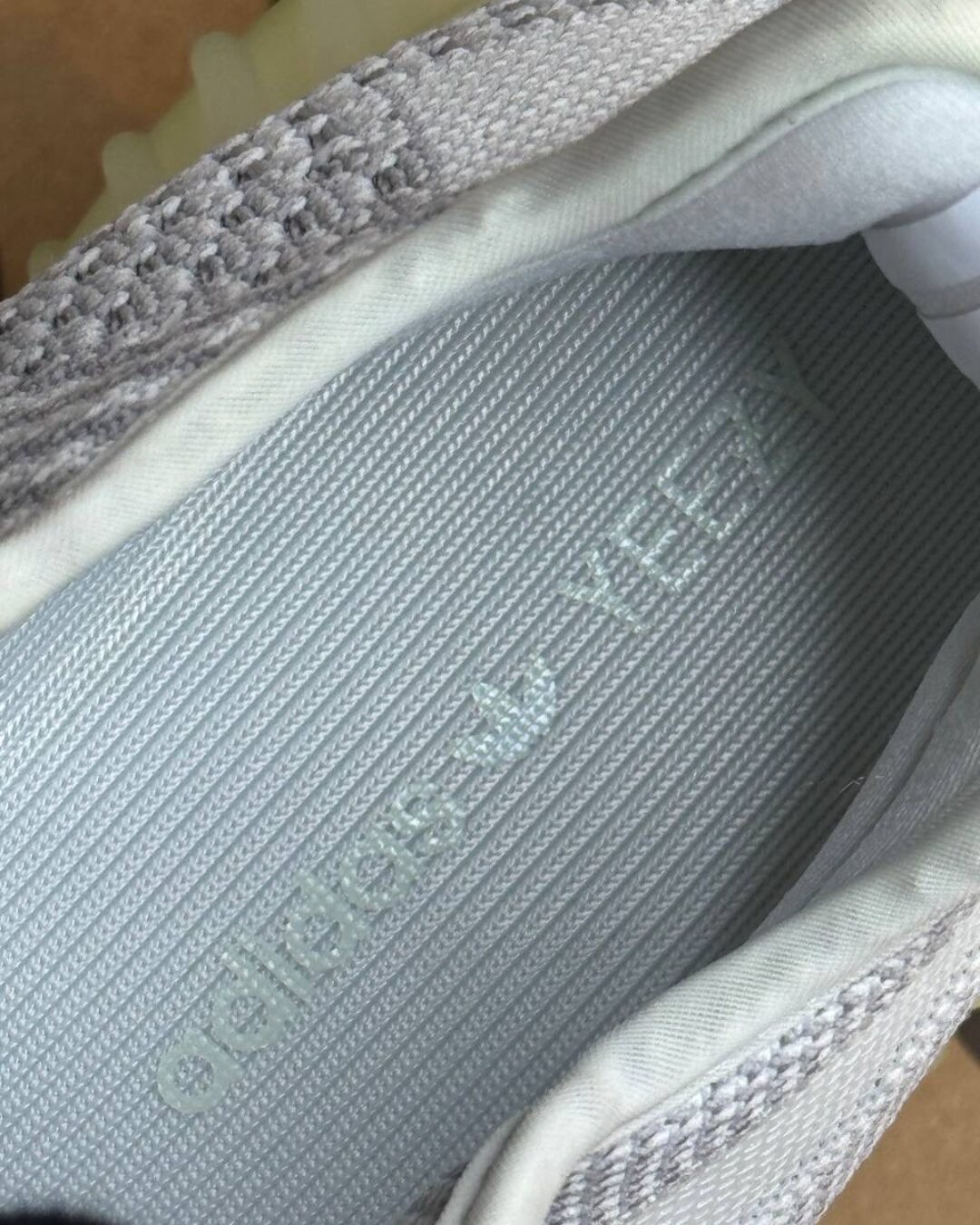 Yeezy 350 V2 Yeshaya