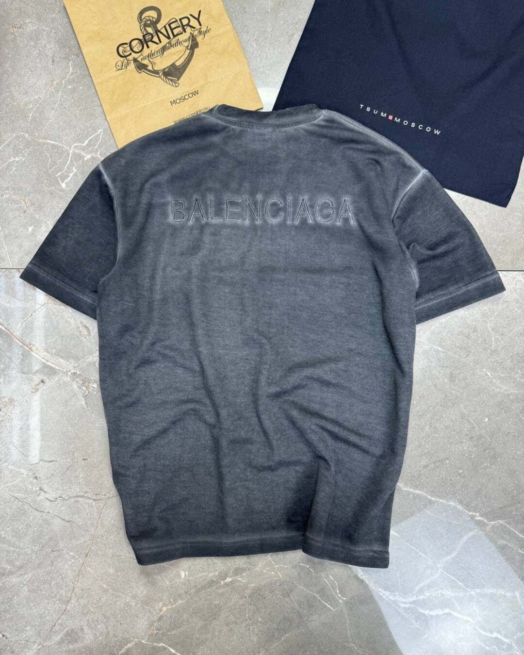 Футболка Balenciaga — фото 3