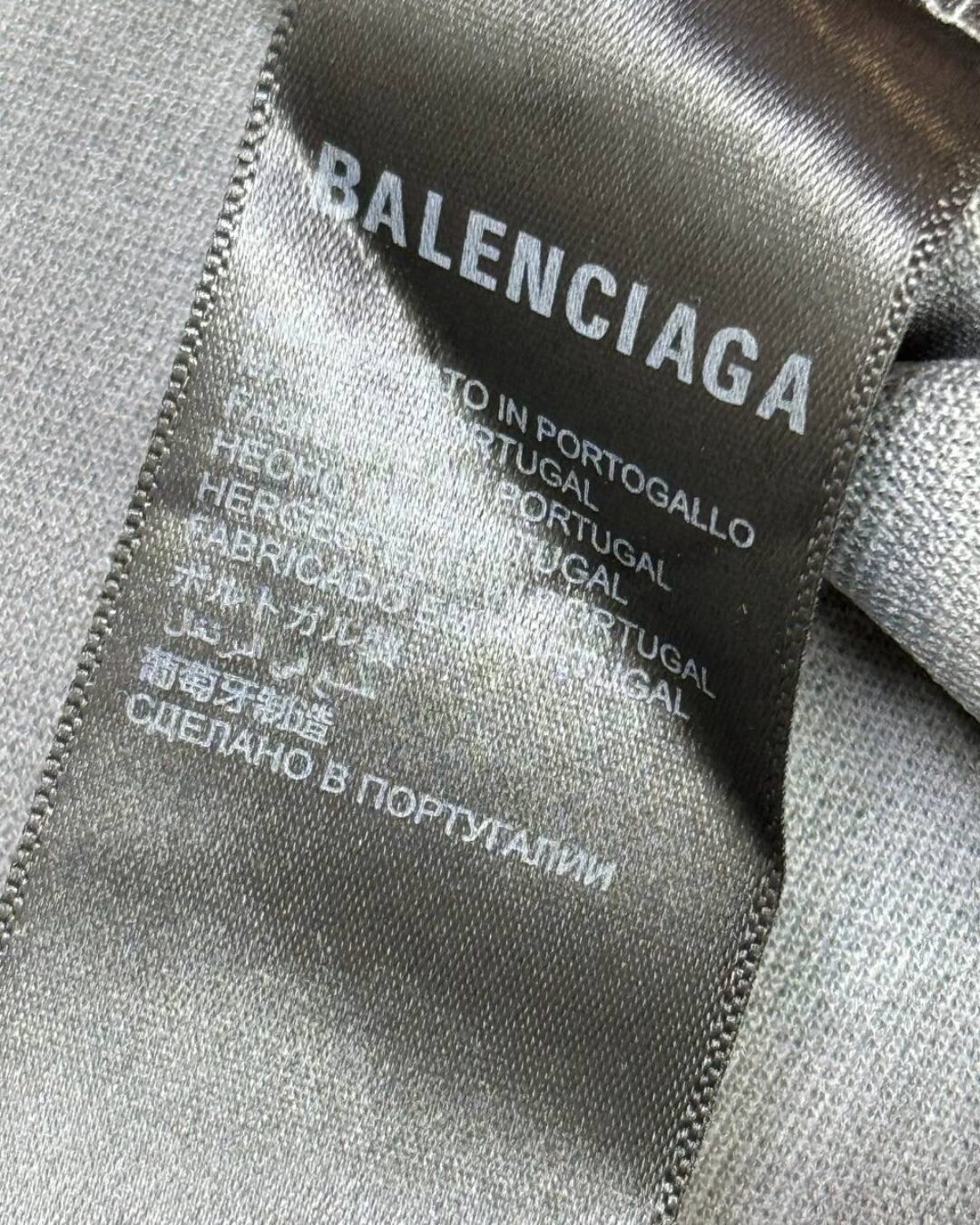 Футболка Balenciaga