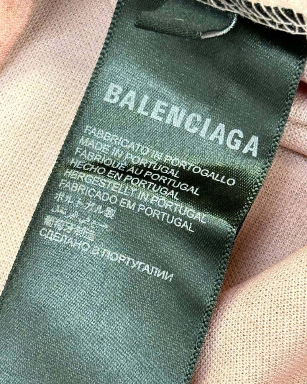 Футболка Balenciaga — фото 10