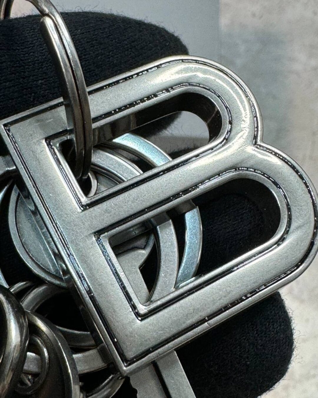 Брелок Balenciaga