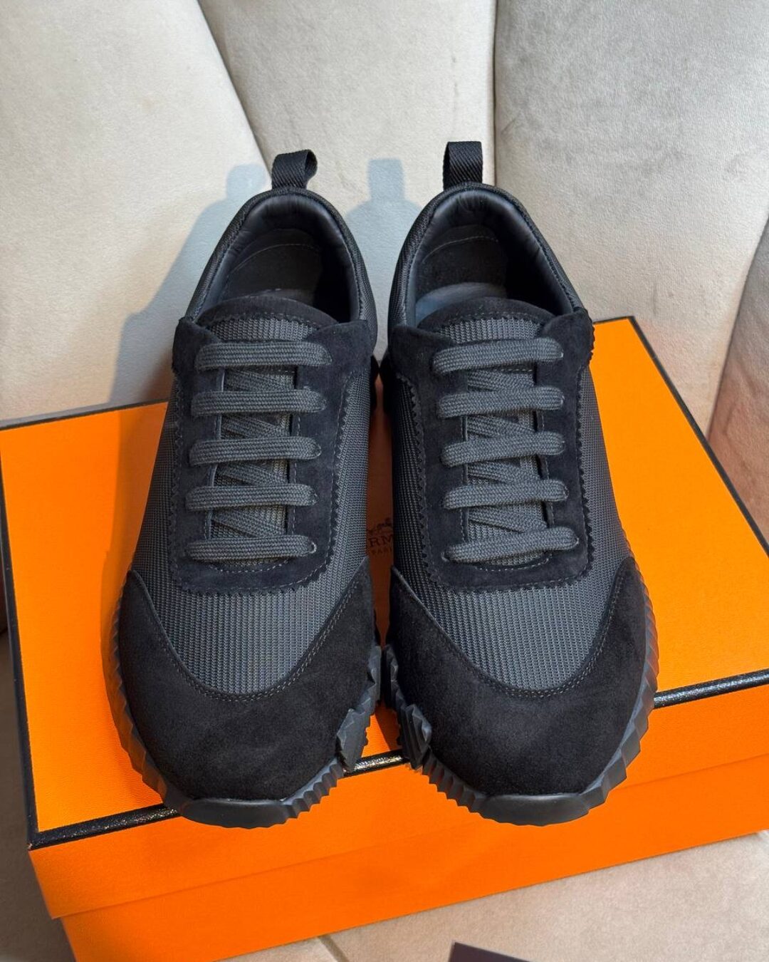 Кроссовки Hermes