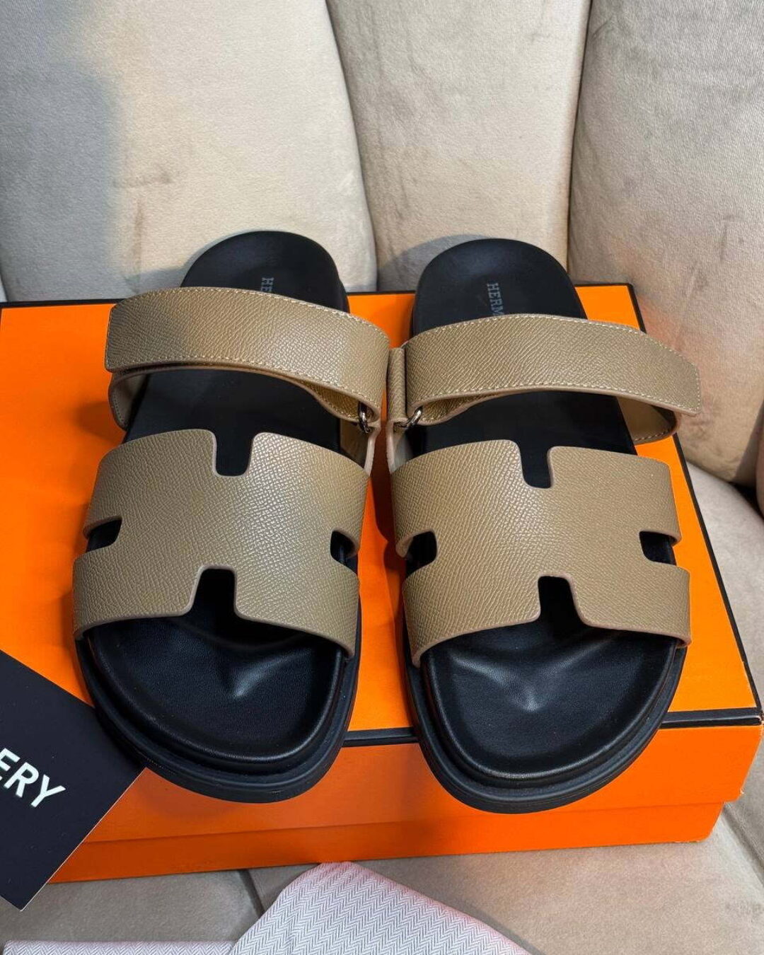Тапки Hermes