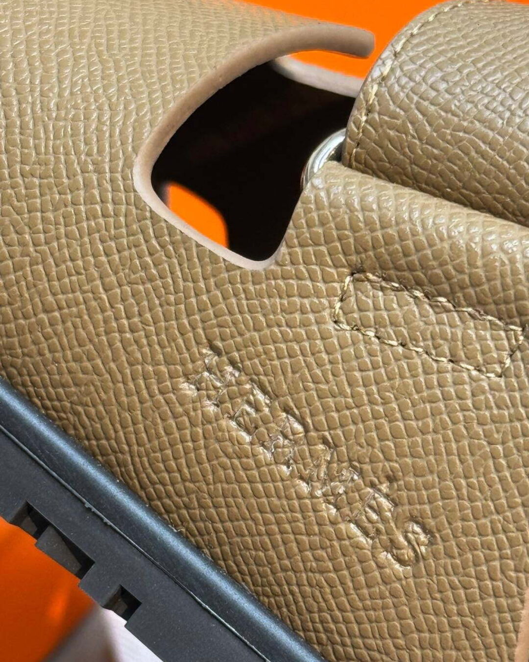 Тапки Hermes