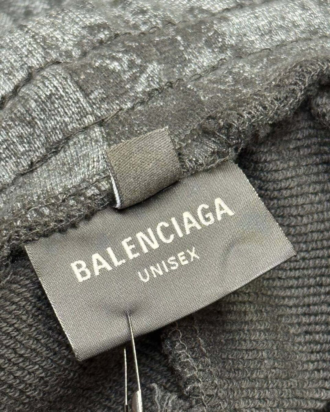 Костюм Balenciaga
