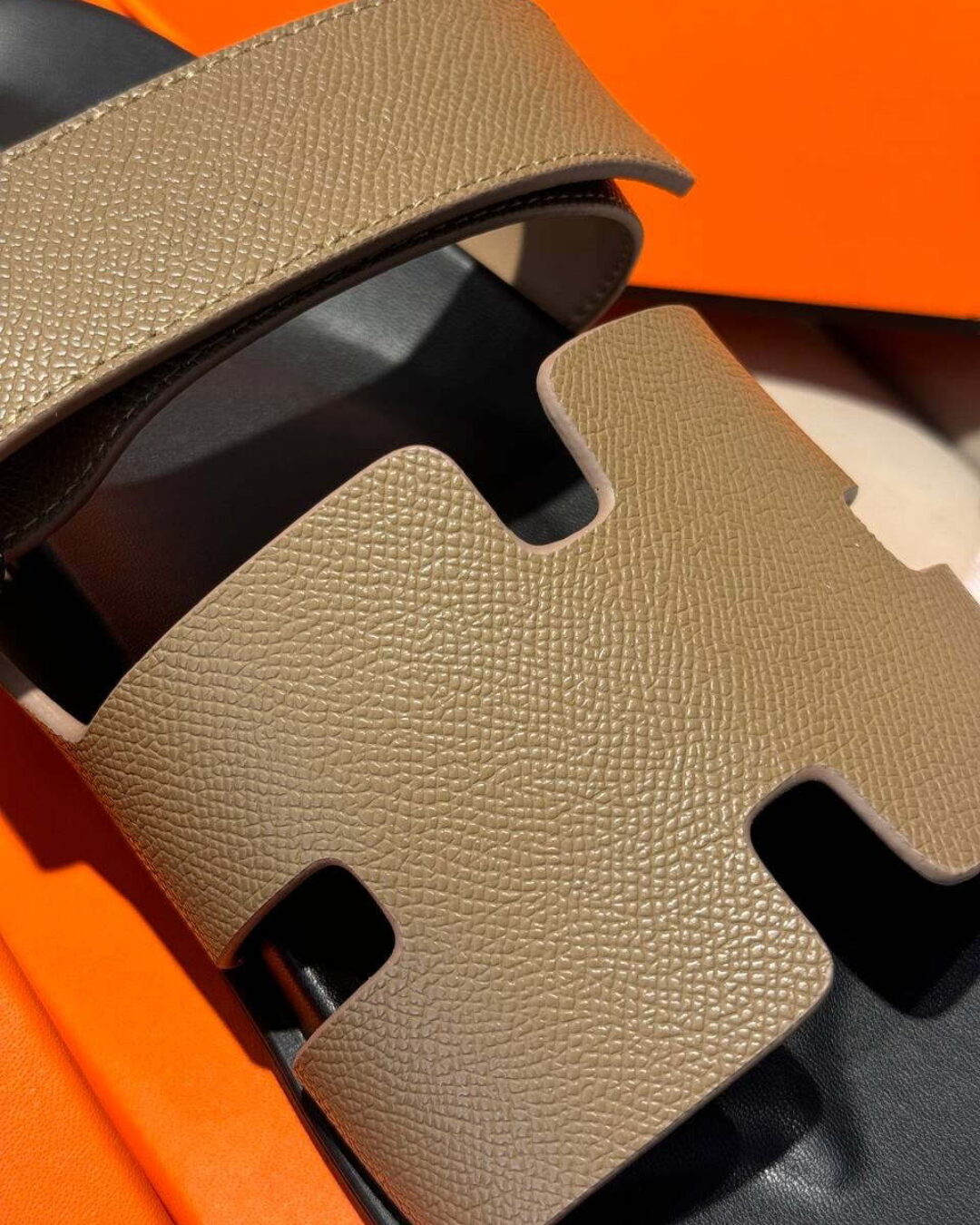 Тапки Hermes