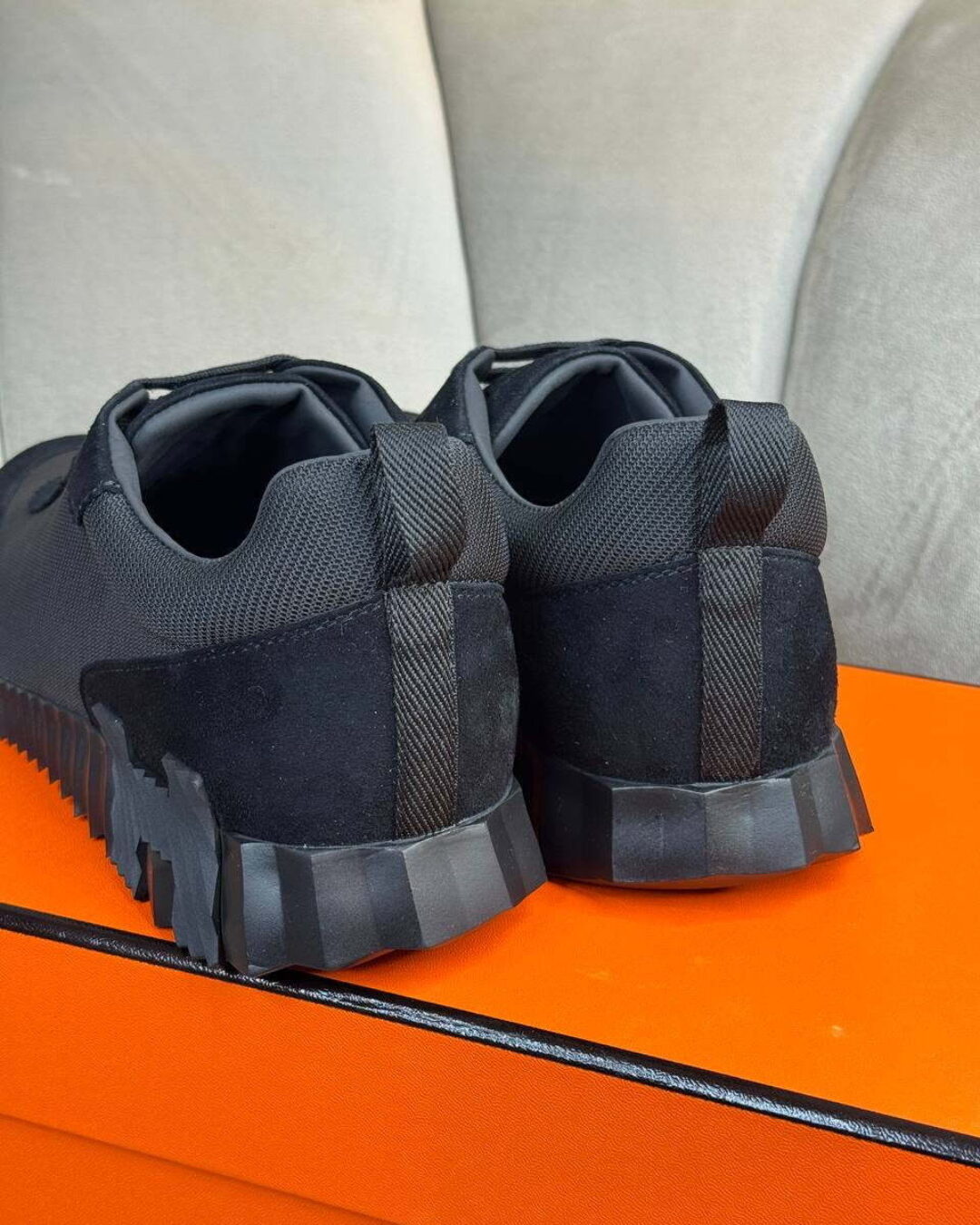 Кроссовки Hermes