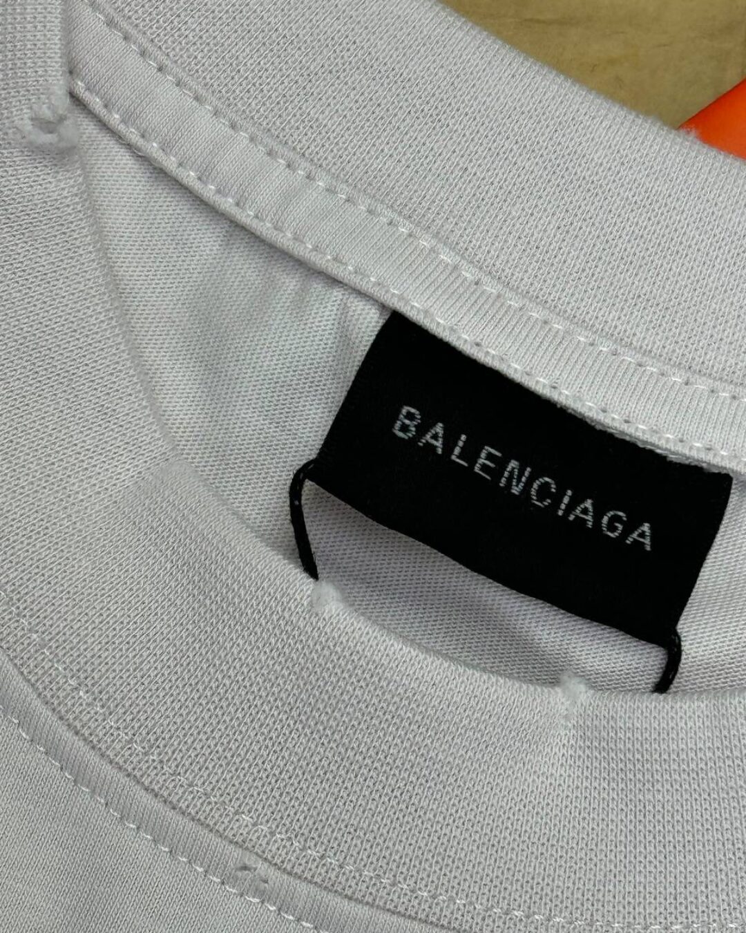 Футболка Balenciaga