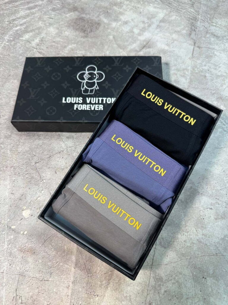 Комплект Белья Louis Vuitton