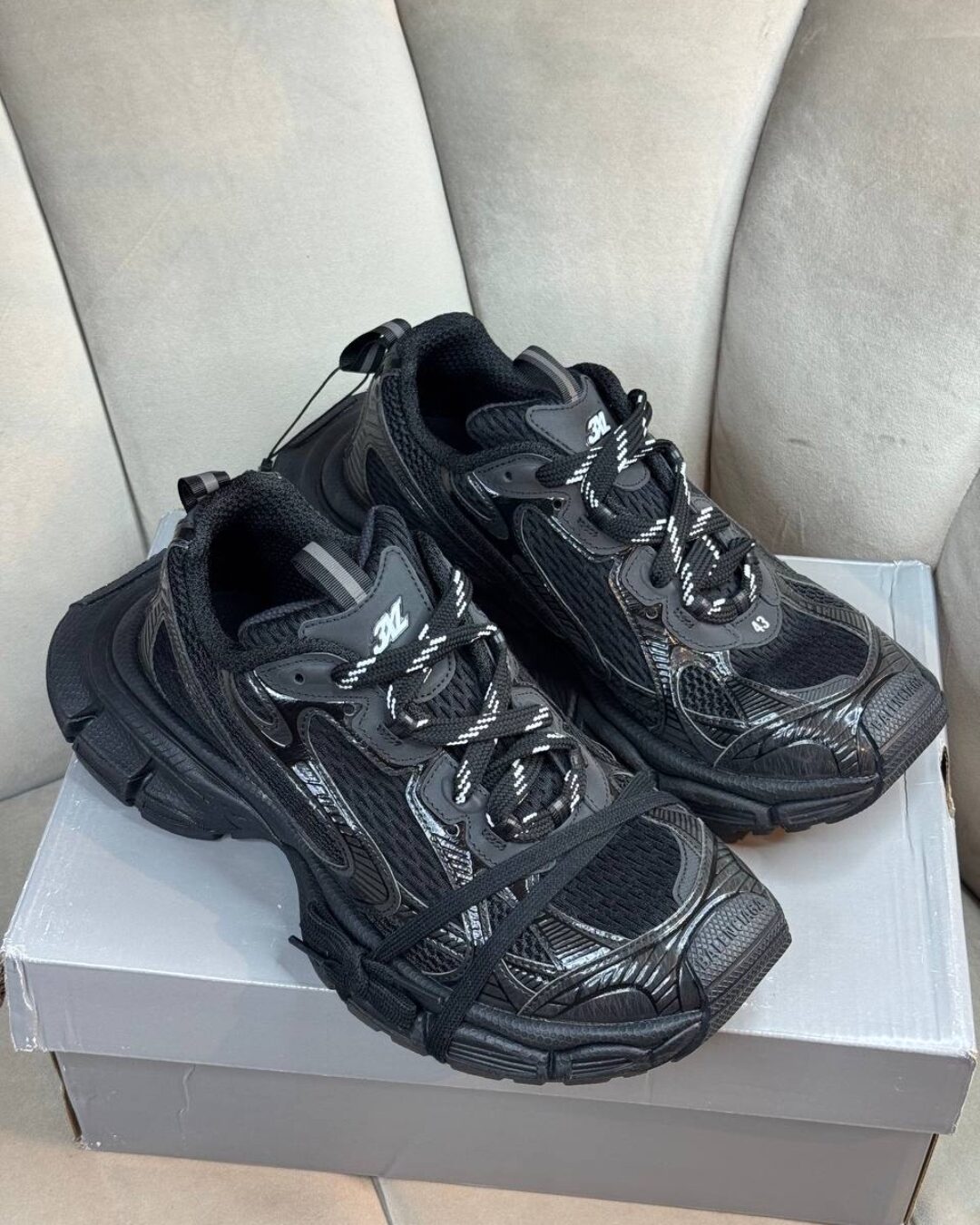 Кроссовки Balenciaga 3XL Sneaker Triple Black