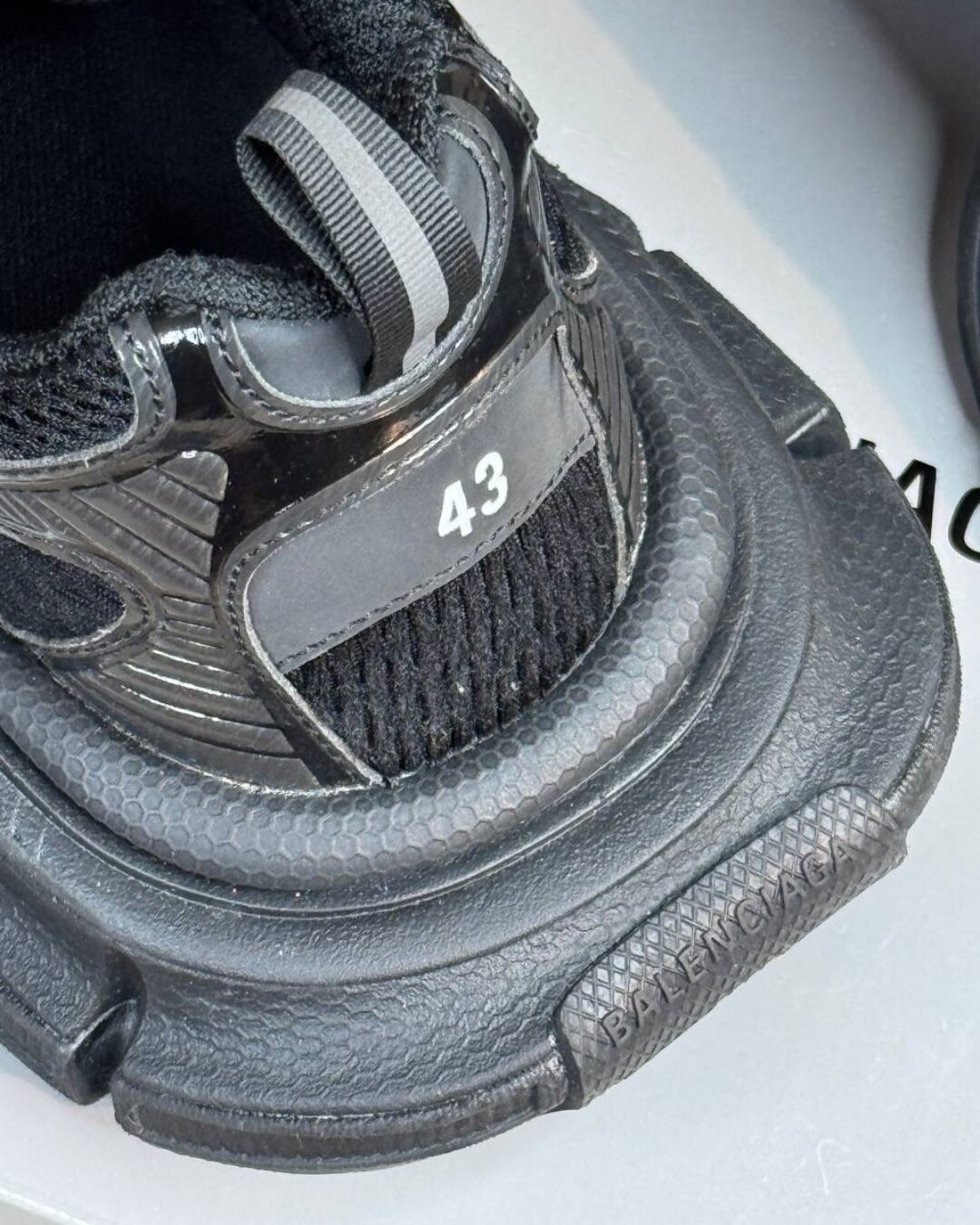 Кроссовки Balenciaga 3XL Sneaker Triple Black