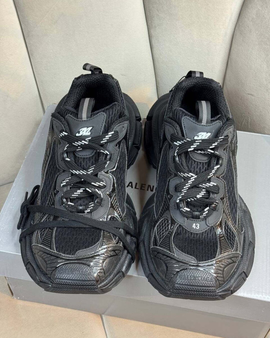 Кроссовки Balenciaga 3XL Sneaker Triple Black — фото 2