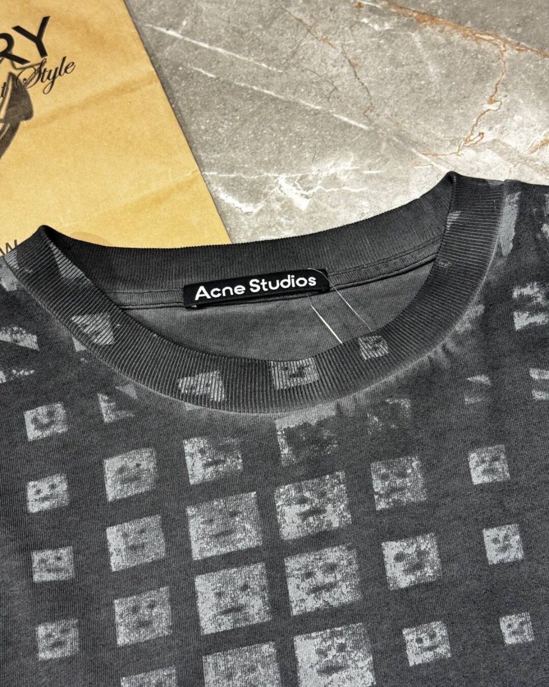 Футболка Acne Studios