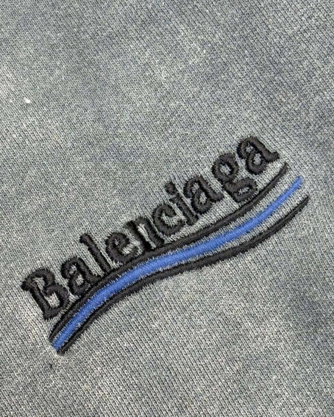 Костюм Balenciaga — фото 10