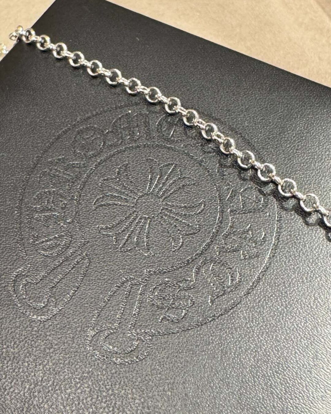 Колье Chrome Hearts
