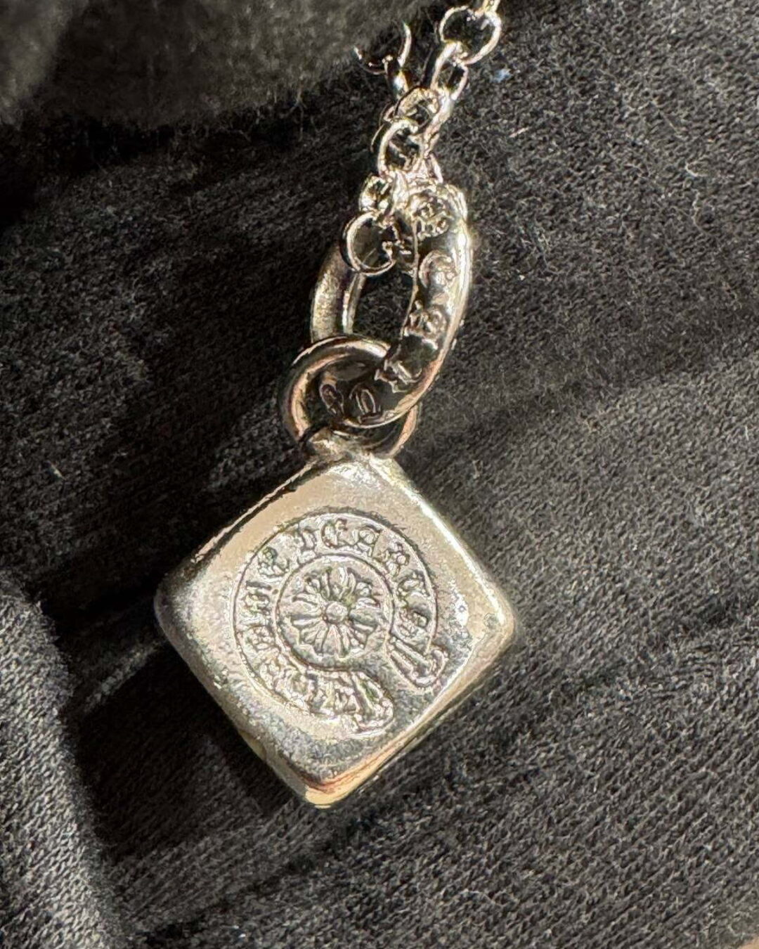 Колье Chrome Hearts