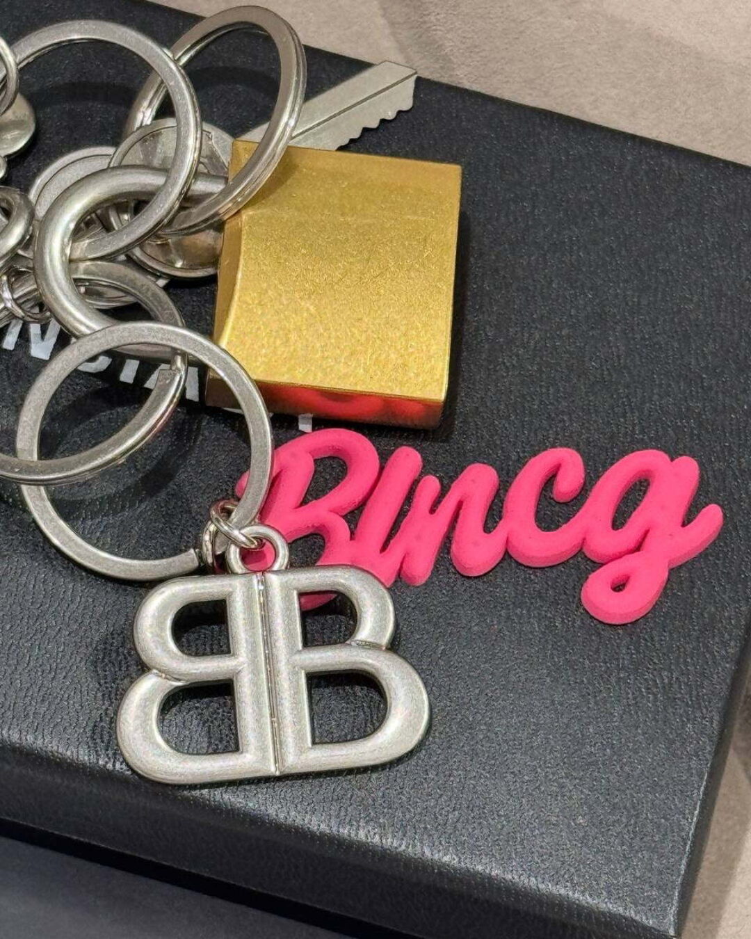 Брелок Balenciaga