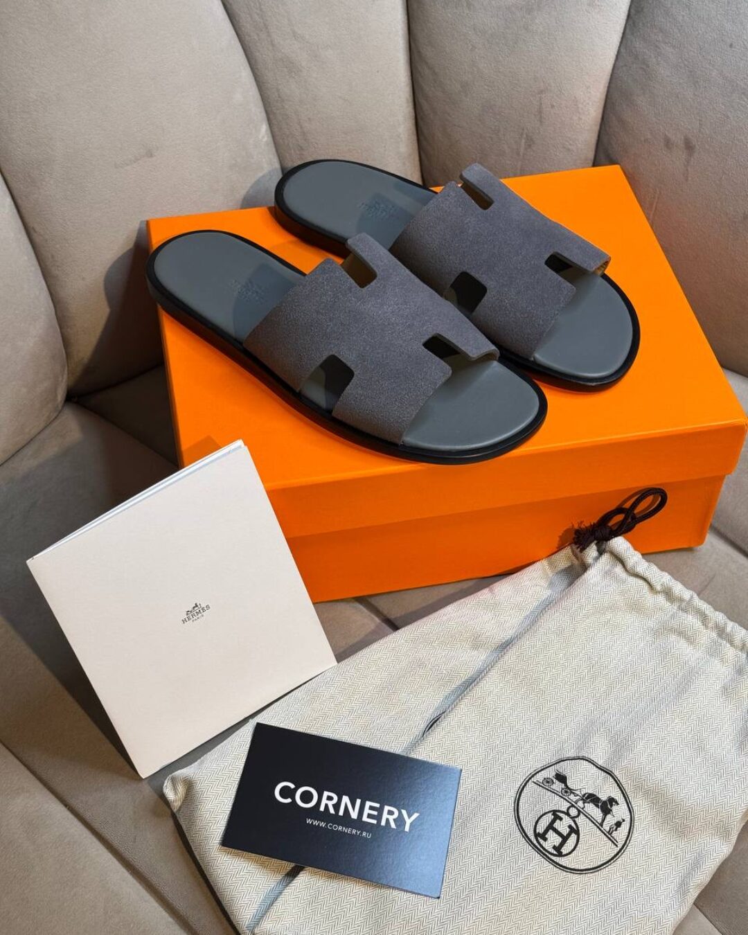 Тапки Hermes