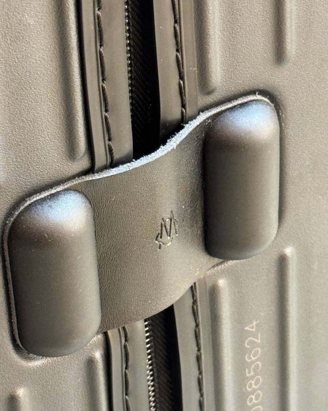 Чемодан Rimowa