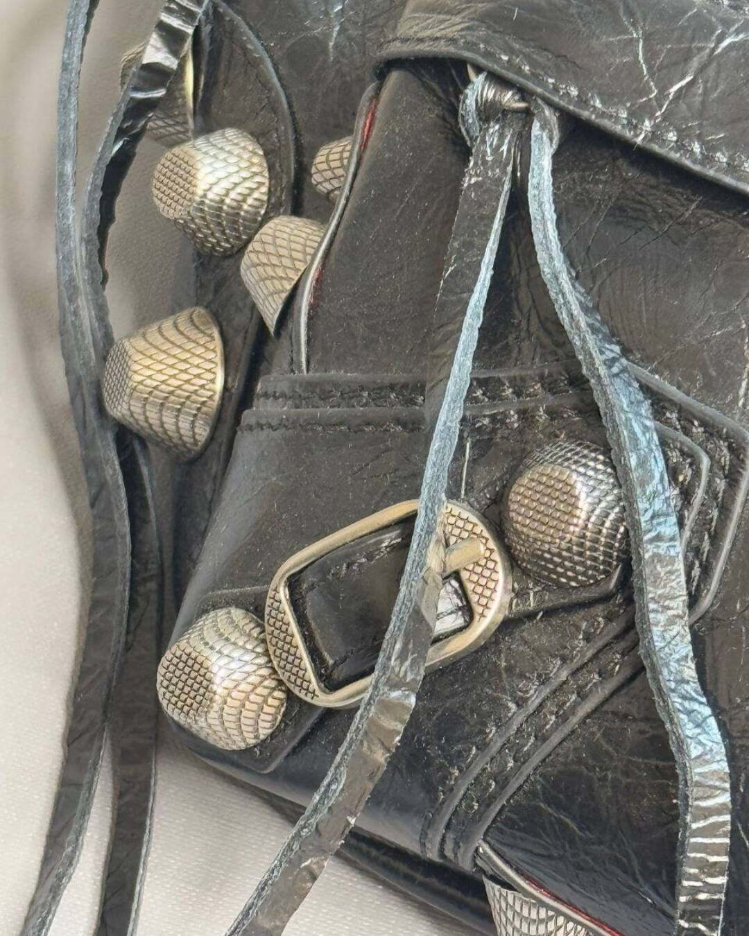 Сумка Balenciaga Le Cagole