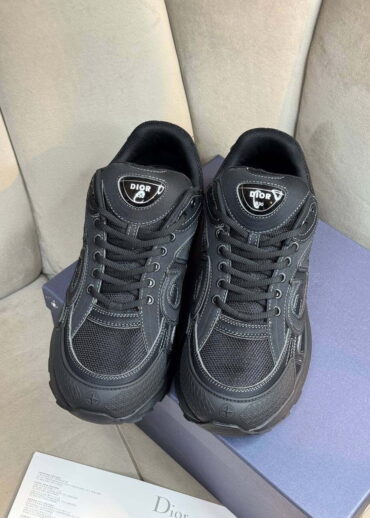 71b79f1a-0b93-47be-98a4-76f5e2ef7019-1