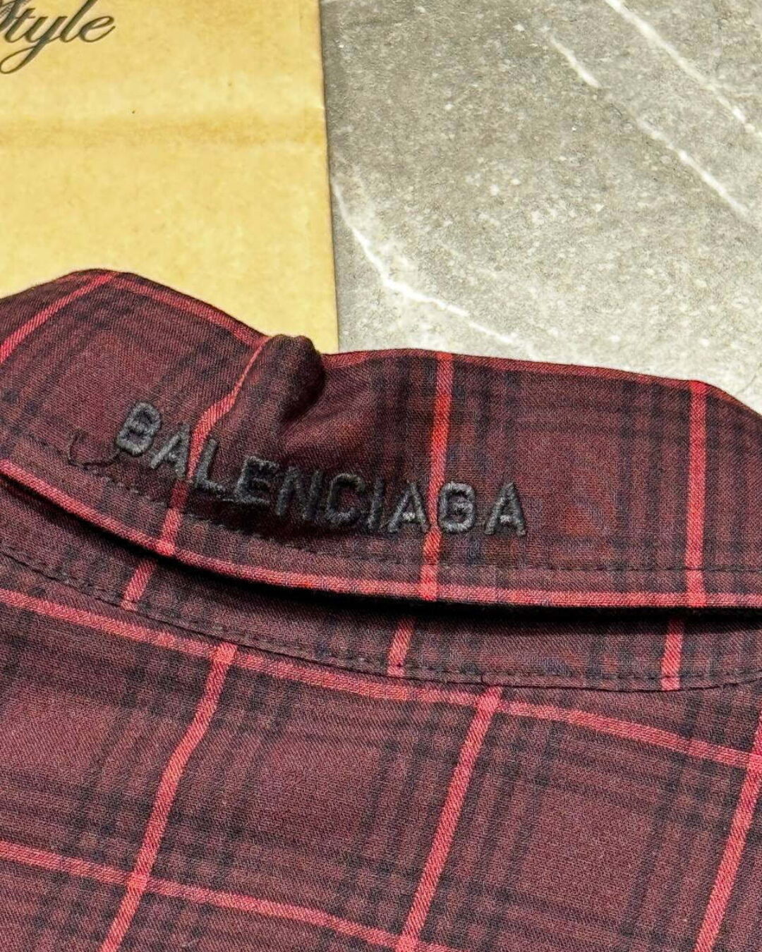 Рубашка Balenciaga — фото 7