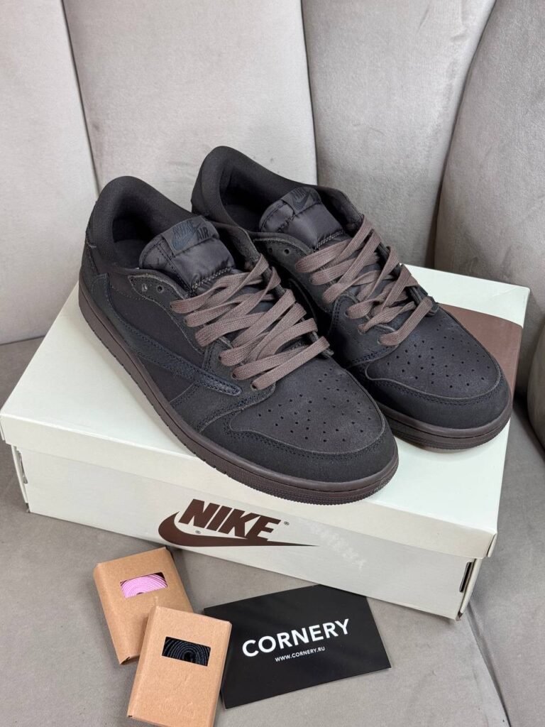 Кеды Nike Travis Scott x Air Jordan 1 Velvet Brown