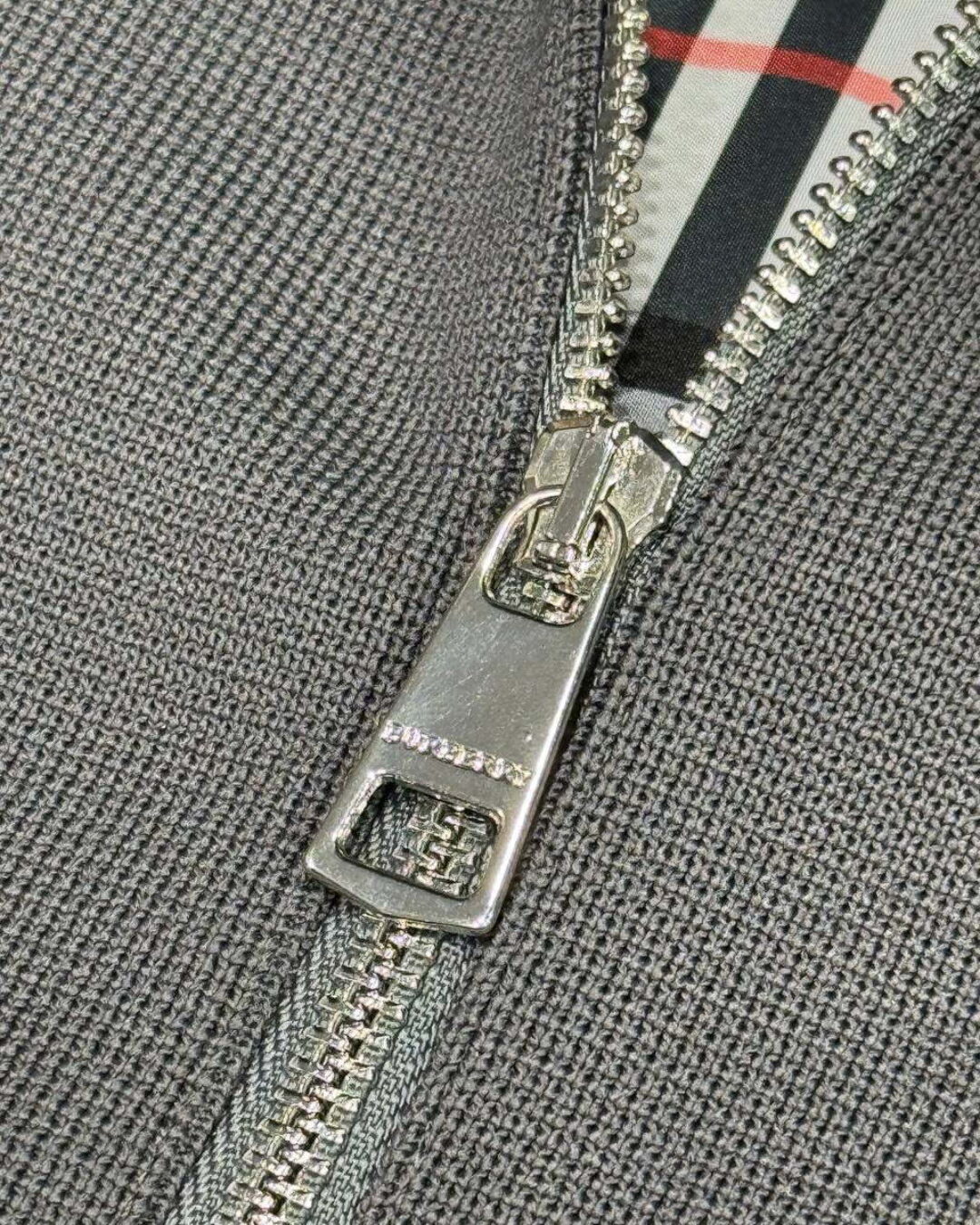 Куртка Burberry — фото 10