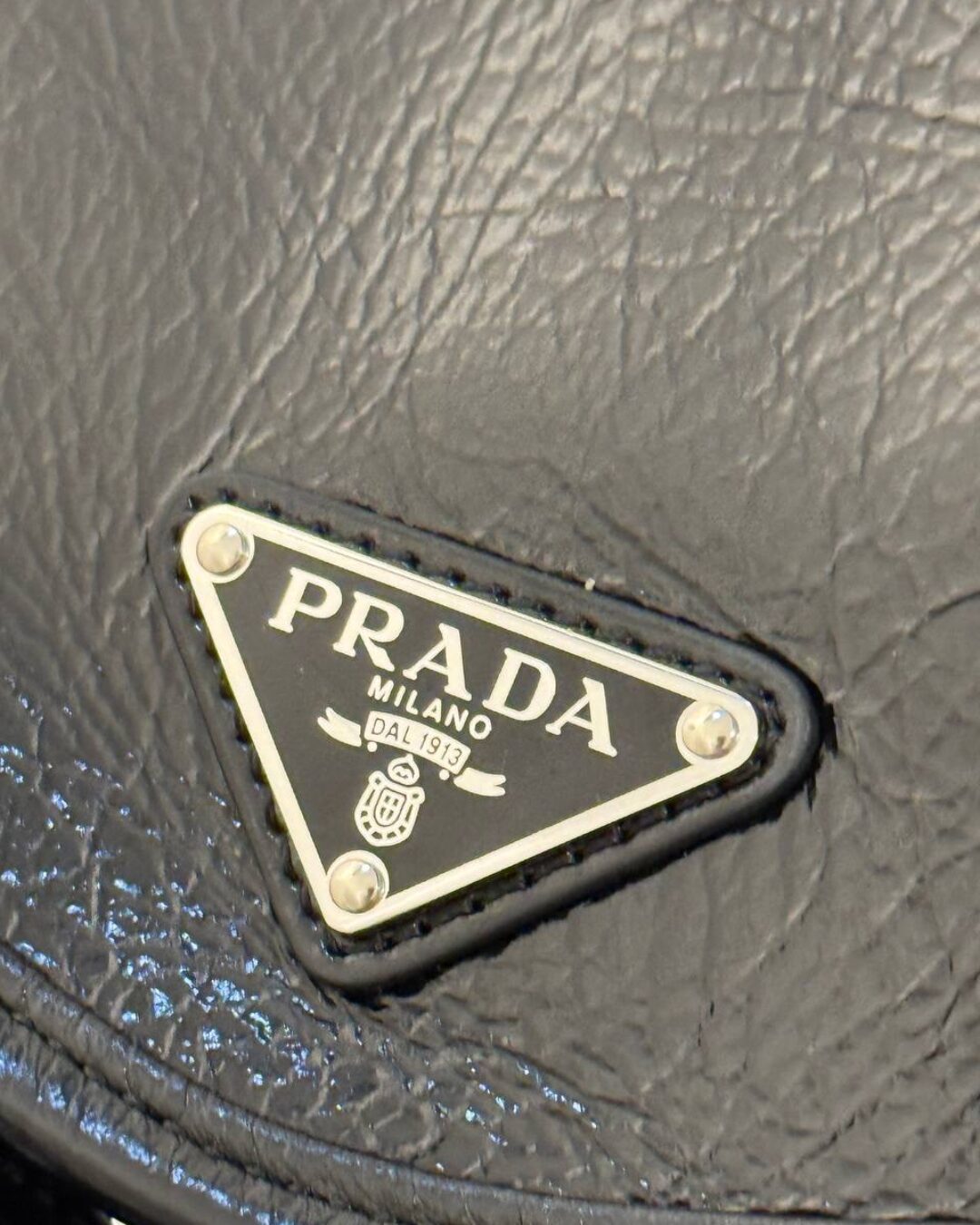 Сумка Prada