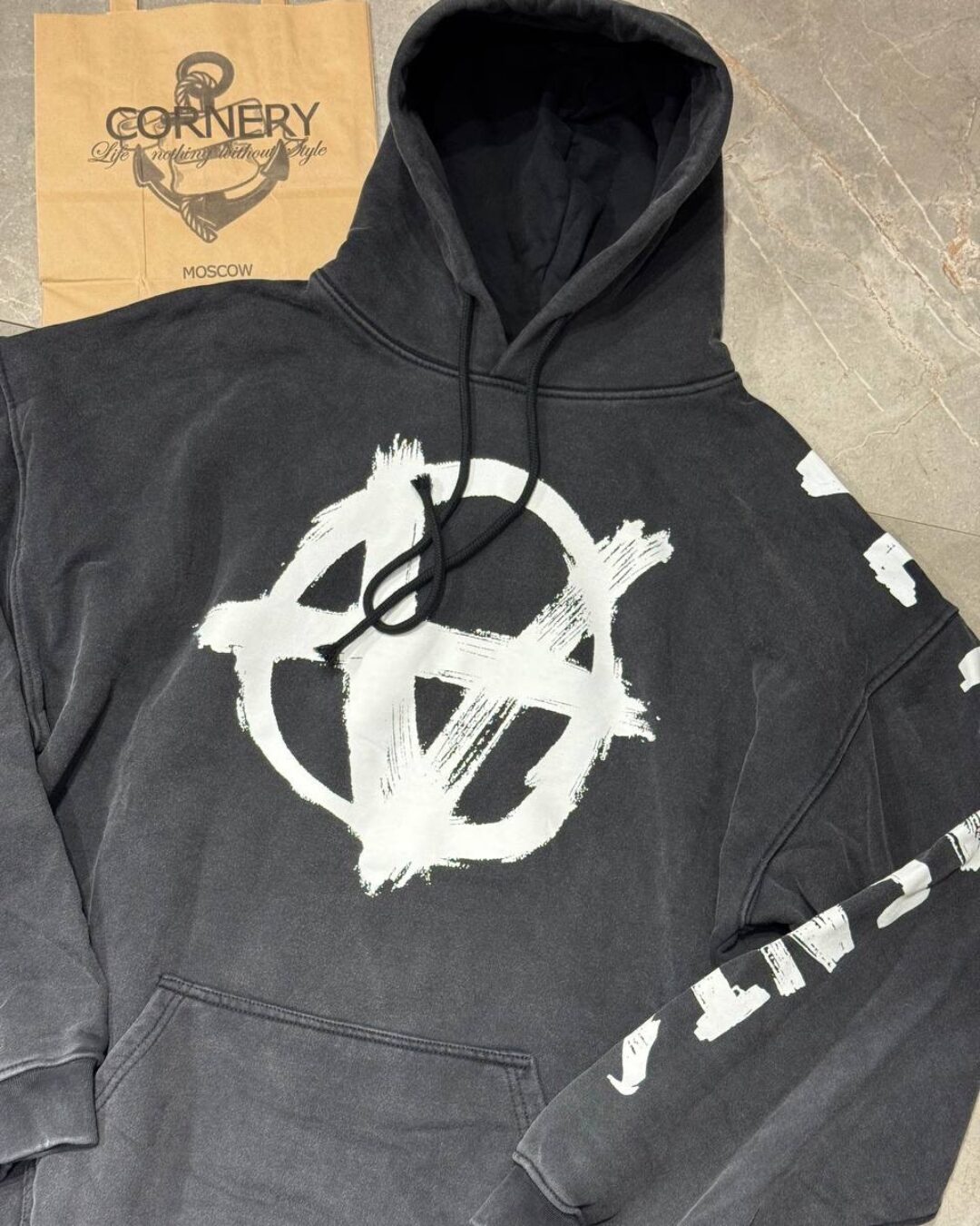 Худи Vetements