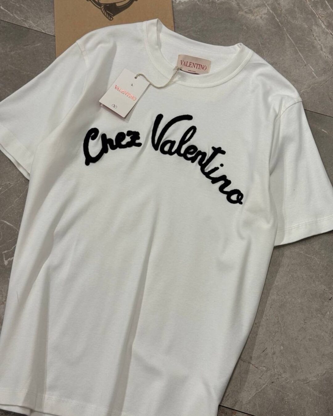 Футболка Valentino
