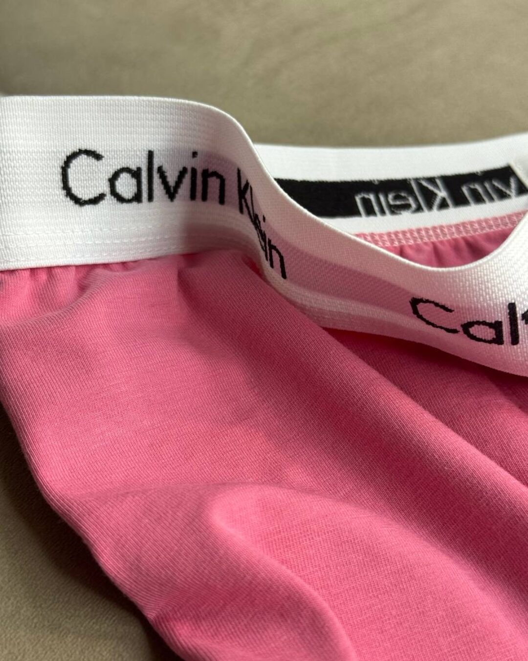 Трусы Calvin Klein