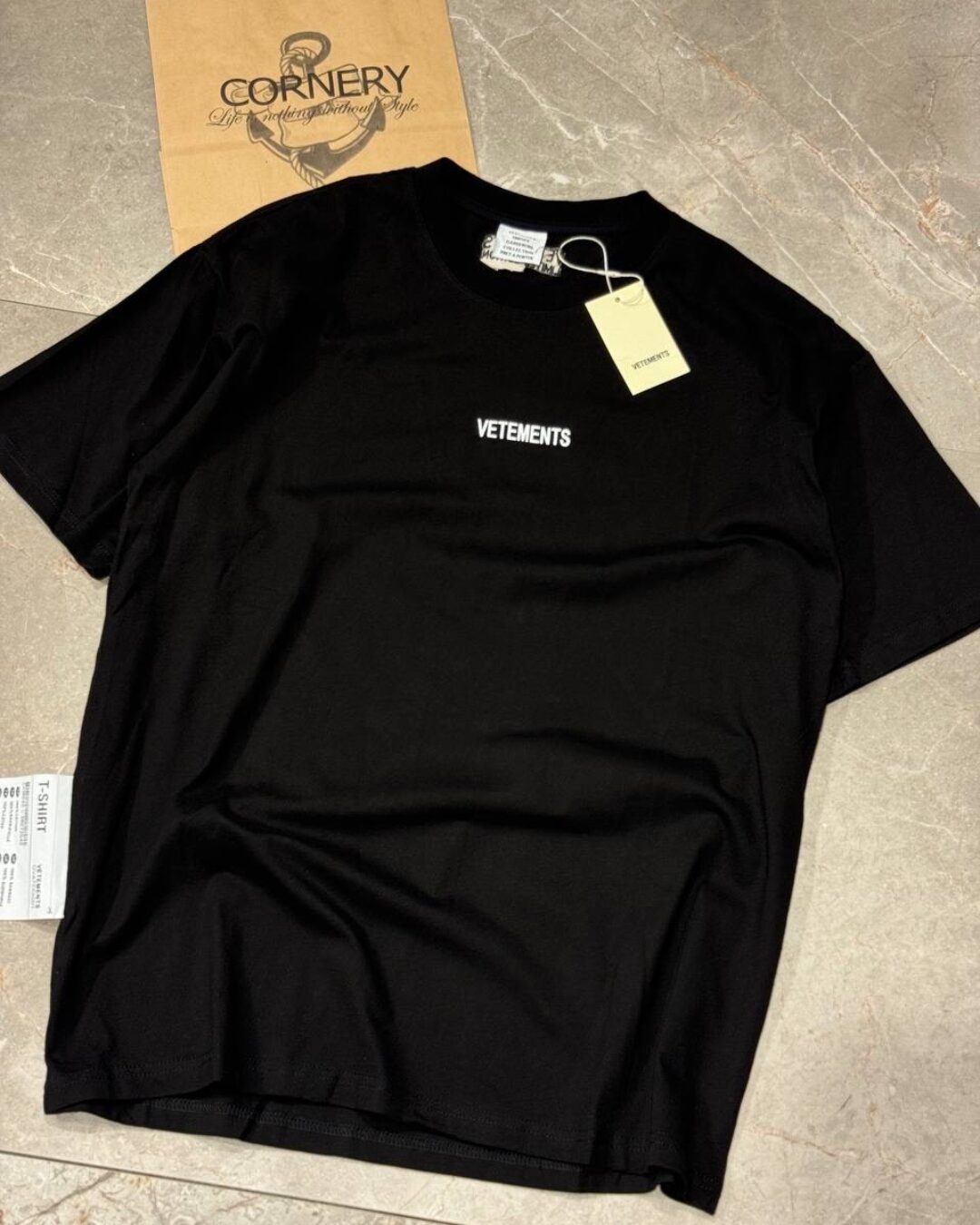 Футболка Vetements Logo