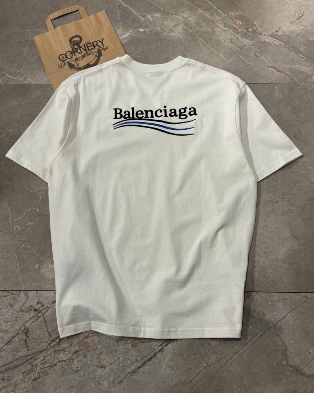 Футболка Balenciaga — фото 2